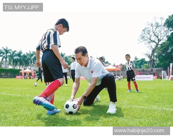 深圳宝踢足球明星助力青少年成长打造足球梦想新天地 深圳宝踢足球明星助力青少年成长打造足球梦想新天地
