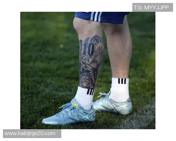 足球明星小腿纹身背后的故事与意义揭秘