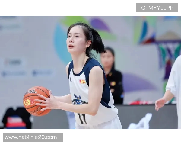 台湾篮球界的美女明星们展现风采与实力的完美结合 台湾篮球界的美女明星们展现风采与实力的完美结合